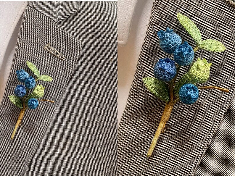 Blaubeer Brosche gehäkelt, handgemachte Blumen Brosche, 2 Stile