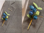 Blaubeer Brosche gehäkelt, handgemachte Blumen Brosche, 2 Stile