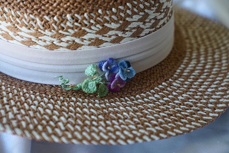 Micro Crochet Pansy Flower Brooch, 14K Gold-Plated Copper Clasp, Floral Pin