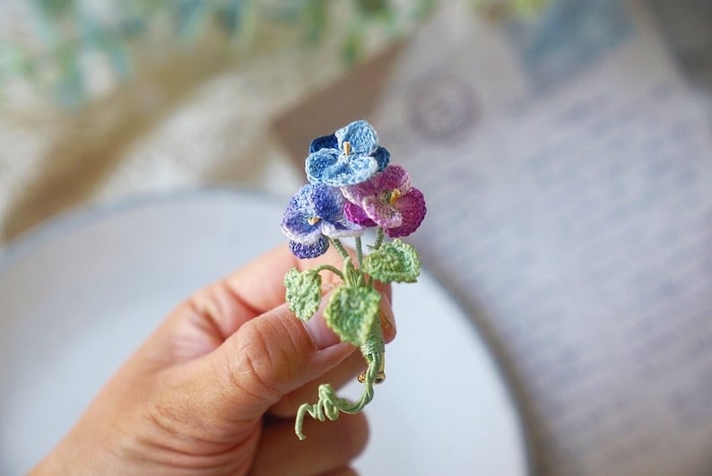 Micro Crochet Pansy Flower Brooch, 14K Gold-Plated Copper Clasp, Floral Pin