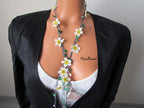 Mandelblüte Häkelkette, weiße Frühlingsblume Lange Lariat, Türkisch Oya Spitzenschmuck