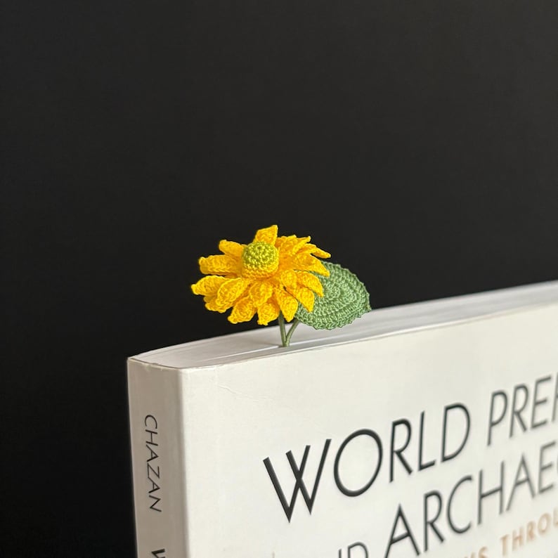 Gehäkeltes Blumen-Lesezeichen Sonnenblume Glockenblume Lilie Iris Handgemacht Lesezeichen für Buchliebhaber