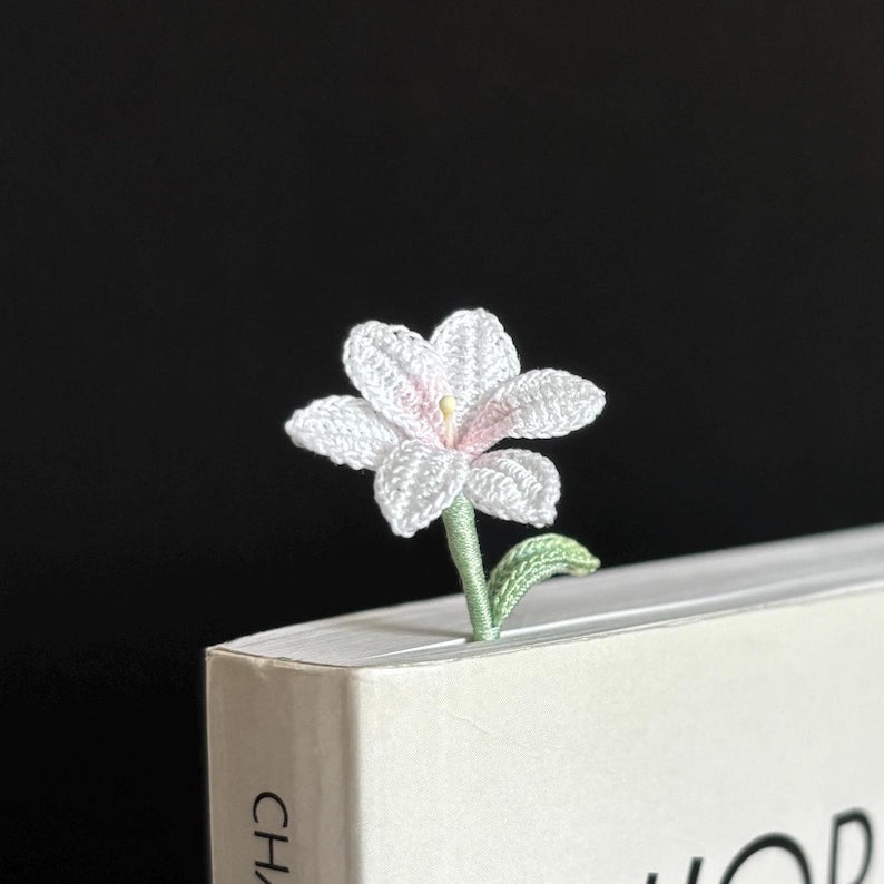 Dahlie Lesezeichen Handgefertigt Mikro-Häkel Blumen Lesezeichen Lilie Wilde Orchidee Weißer Kleeblatt