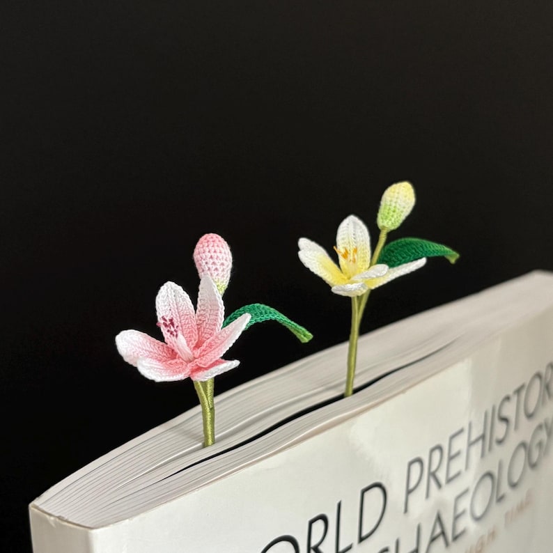 Häkellesezeichen Lilie Pfirsich Kirschblüte Dahlie Mikro Häkeln Frühlingsblumen Floral Handgemacht