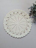 Runde gehäkelte Tischsets, handgemacht, 30-31 cm, Makramee-Polyesterseil, dekorative Bordüren