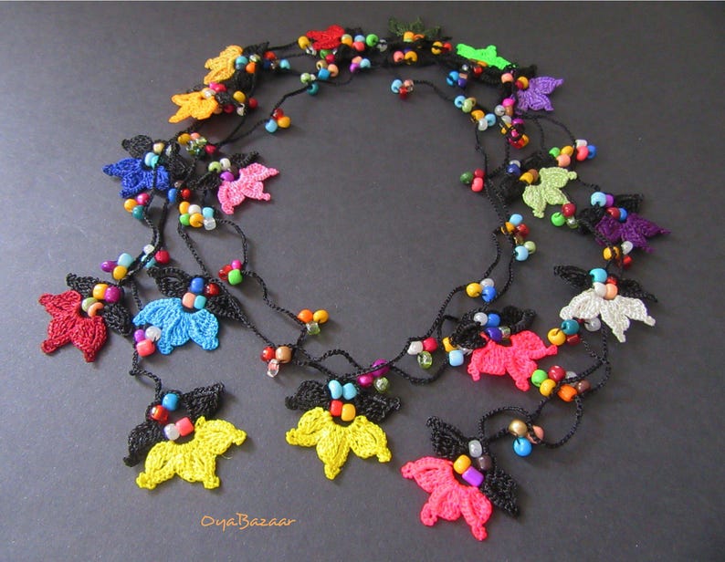 Multicolor Perlen Häkelkette, Bunte Blumen Wrap Halskette, Boho Floral Lange Lariat