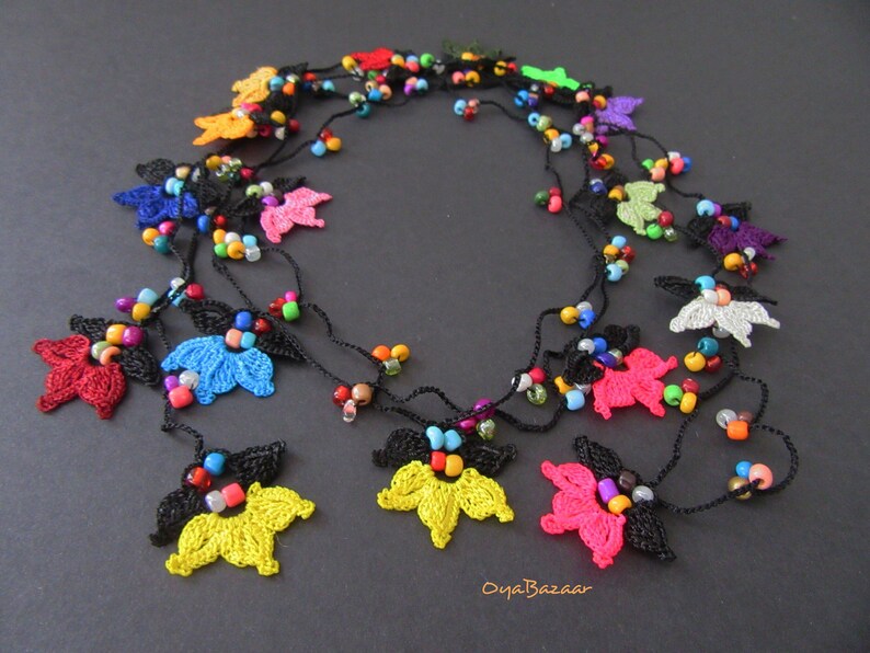 Multicolor Perlen Häkelkette, Bunte Blumen Wrap Halskette, Boho Floral Lange Lariat