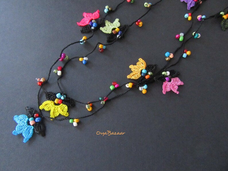 Multicolor Perlen Häkelkette, Bunte Blumen Wrap Halskette, Boho Floral Lange Lariat