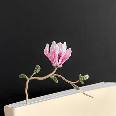 Mikro Häkeln Lesezeichen Rosa Magnolie Pastell Floral Handgemacht Lese Accessoire