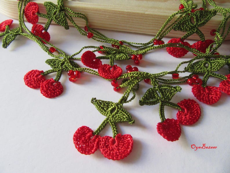 Kirsche Häkelkette, Lange Frucht Sommer Lariat, Türkische Oya-Spitze, Frucht-Halskette