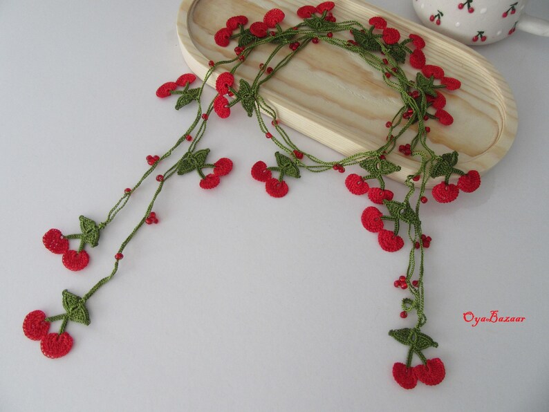Kirsche Häkelkette, Lange Frucht Sommer Lariat, Türkische Oya-Spitze, Frucht-Halskette