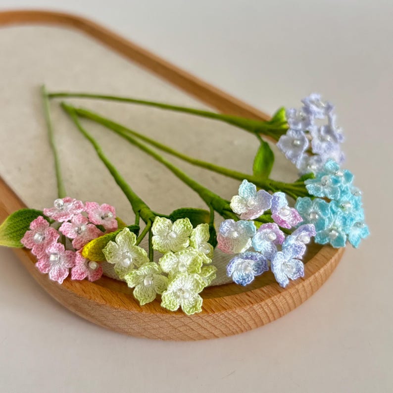 Gehäkeltes Blumen-Lesezeichen Löwenzahn Hortensie Maiglöckchen Handarbeit Lesezeichen Buchliebhaber Geschenk