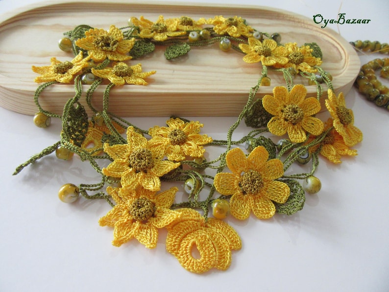 Gelbe Blumen Lange Wickelkette, Perlen Häkelkette, Türkische Oya Spitze Lariat, Häkelschmuck