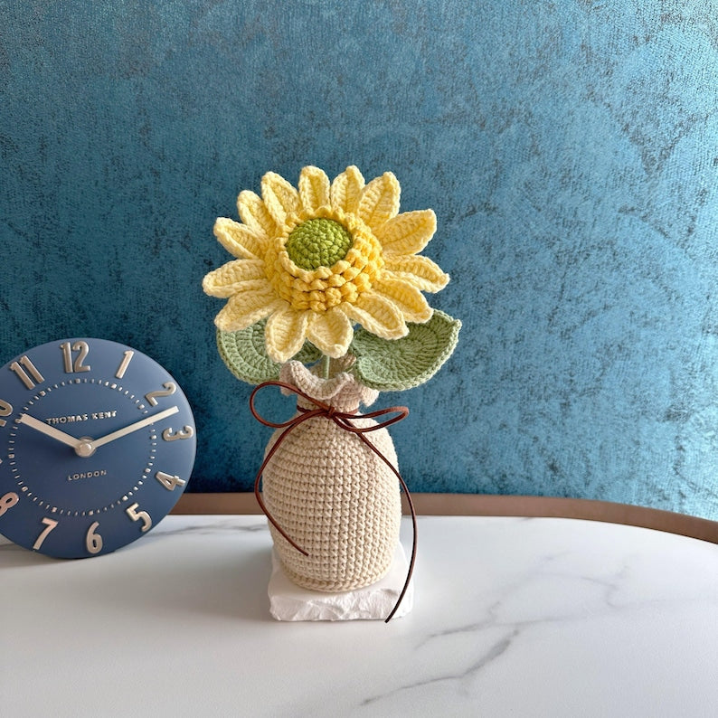Gehäkelter Sonnenblumentopf, handgemachte Pflanzengeschenk Blume für Weihnachten, Mutter, Oma, Kollegen, Geburtstag, Dankeschön