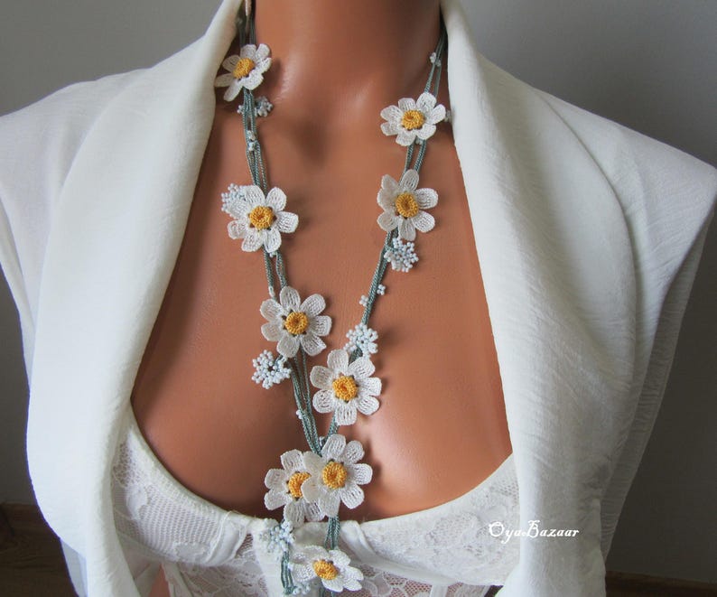 Daisy häkeln lange Halskette, Türkisch Oya Lace Schmuck, Frühlingsstil