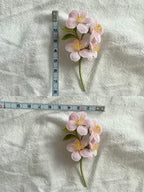 Micro Pfirsich Blume Brosche Kirschblüte Sakura gehäkelt Blume Anstecknadel