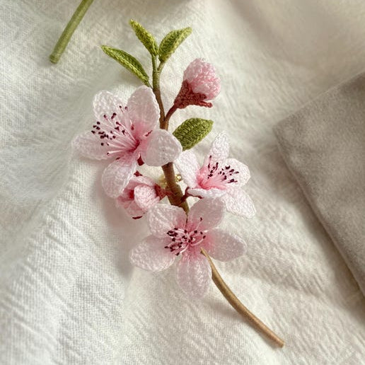 Micro Pfirsich Blume Brosche Kirschblüte Sakura gehäkelt Blume Anstecknadel