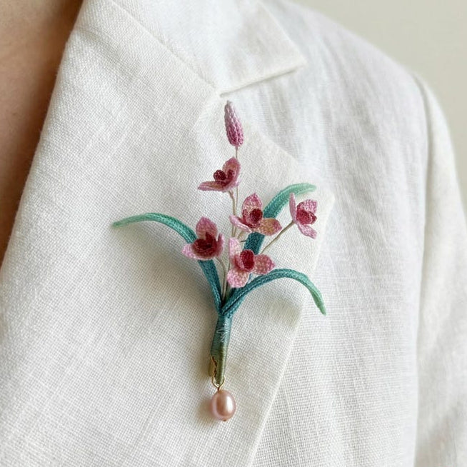 Gehäkelte Orchidee Brosche, Handgefertigt, Art-Deco-Brosche