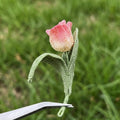 Gehäkelte Tulpenbrosche, Rosa Cremefarbener Spitzenfaden, Art-Deco-Brosche, Häkelblume