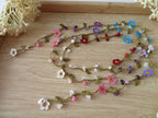 Bunte Micro Blume Häkelkette, Amethyst, Koralle, Rosa Blau Quarz, Howlith Perlen Lange Wrap Lariat Schmuck