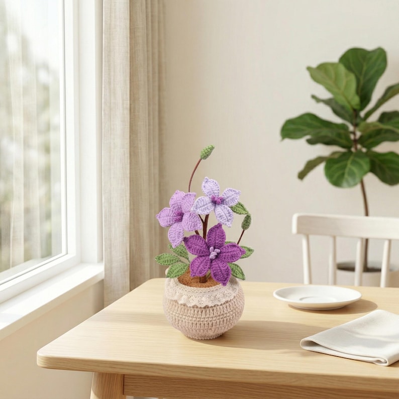 Gehäkelte Orchidee im Topf, handgefertigte Topfpflanze, Dekoration für Zuhause und Schreibtisch, Geburtstagsgeschenk, Muttertagsgeschenk