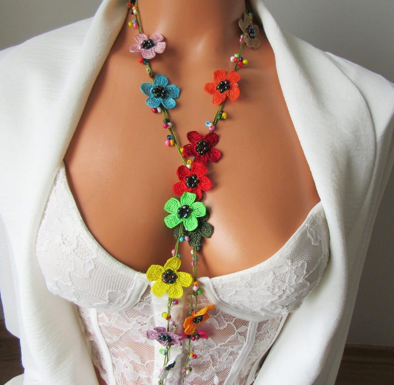 Handgemachte Häkelkette Lariat, Türkische Oya Spitze Schmuck, Boho Multicolor Lange Wickelkette