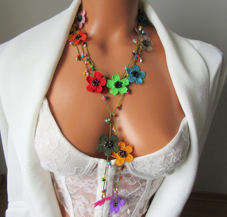 Handgemachte Häkelkette Lariat, Türkische Oya Spitze Schmuck, Boho Multicolor Lange Wickelkette