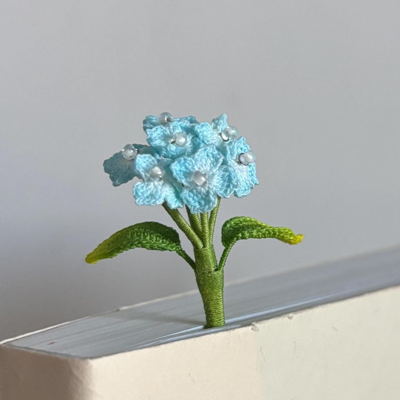 Gehäkeltes Blumen-Lesezeichen Löwenzahn Hortensie Maiglöckchen Handarbeit Lesezeichen Buchliebhaber Geschenk