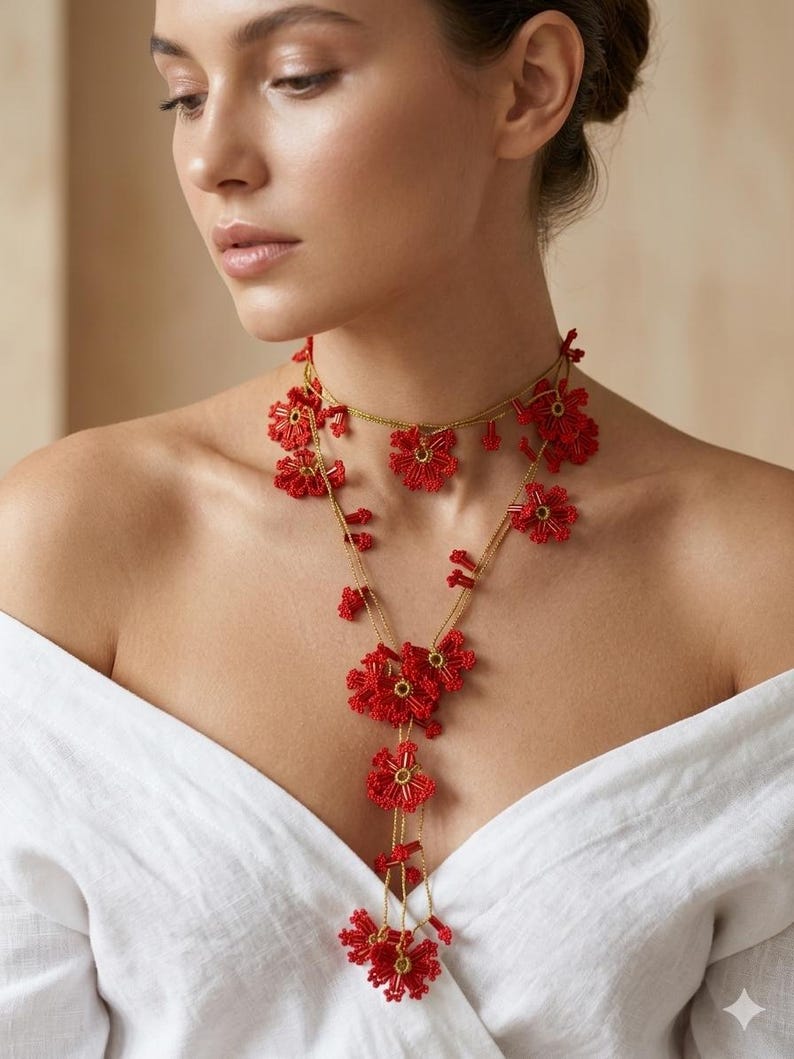 Rote türkische Oya Halskette, Häkelblume Lange Lariat, Floral Perlen Wrap Halskette, Spitze Schmuck