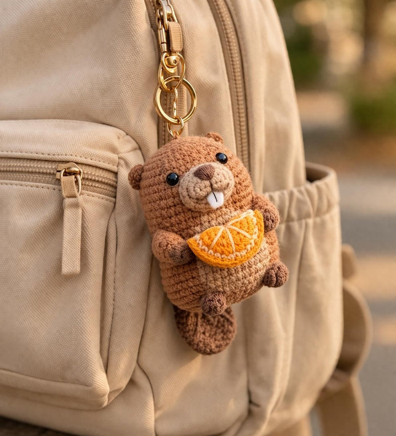 Gehäkelter Biber Schlüsselanhänger, Amigurumi Biber Anhänger, Handgemachter Tier Schlüsselanhänger, Kawaii Waldplüsch Anhänger