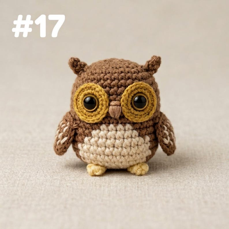 Handgemachter Mini Crochet Tier Schlüsselanhänger - 19 Styles Amigurumi Taschenanhänger - Niedlicher Plüsch Schlüsselanhänger aus Baumwollgarn - 6-7 cm