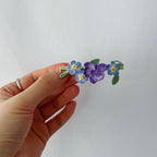 Mikrogehäkelte Orchidee Haarspange, handgefertigter Haarschmuck aus Baumwollgarn