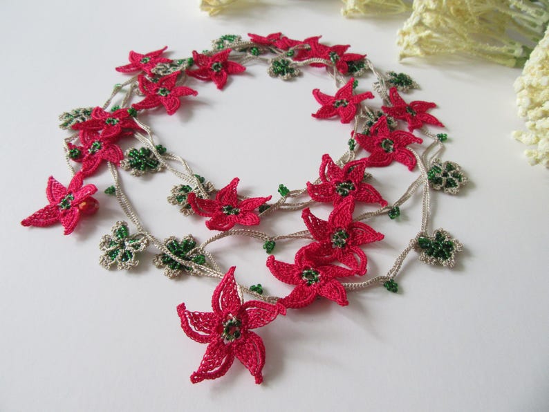Fuchsia Stern Blume Häkelkette, Türkisch Oya Spitze Sommer Schmuck, Grüne Perlen Lange Lariat