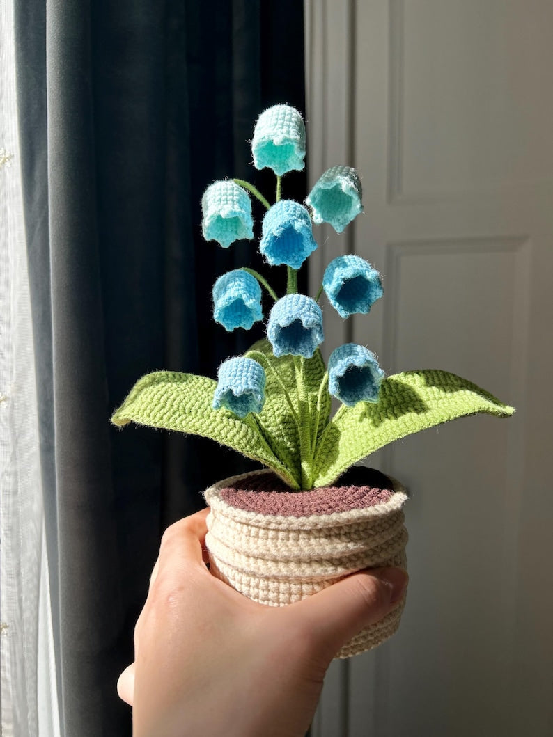 Pot de Muguet en Crochet – Décoration Florale pour Maison et Bureau