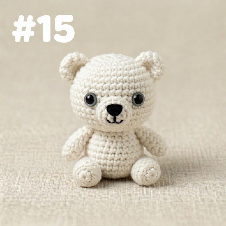 Handgemachter Mini Crochet Tier Schlüsselanhänger - 19 Styles Amigurumi Taschenanhänger - Niedlicher Plüsch Schlüsselanhänger aus Baumwollgarn - 6-7 cm