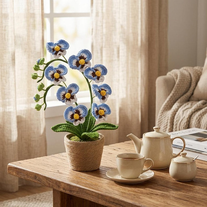 Gehäkelte Orchideenpflanze, Blau und Weiß, Baumwollgarn, Amigurumi, 26 cm
