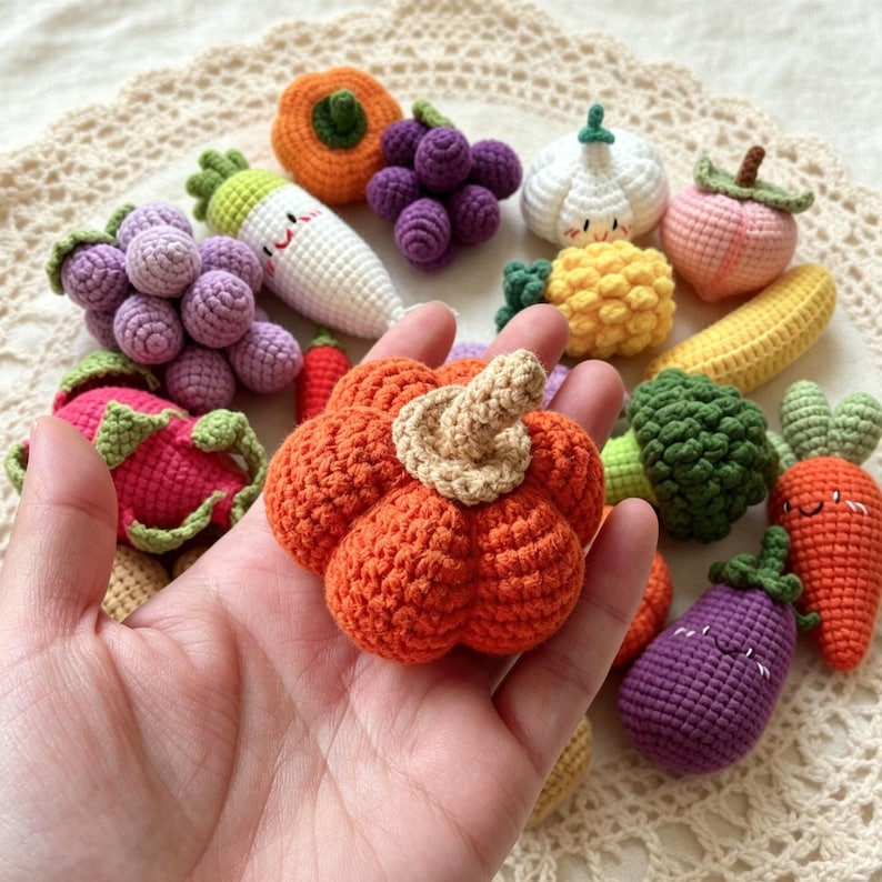 Gehäkelte Obst Gemüse Schlüsselanhänger, Gestrickte Lebensmittel Taschenanhänger, Amigurumi Plüsch Accessoire