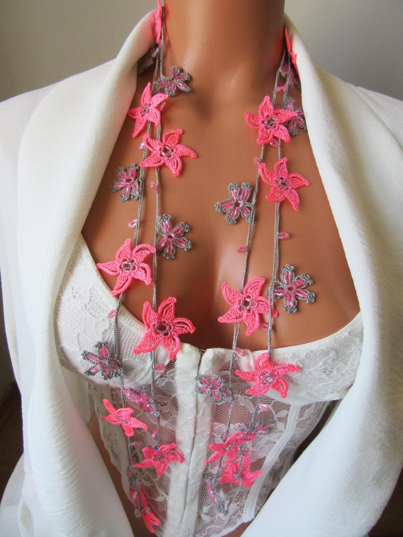 Gelbe Blumen Häkelkette, Türkisch Oya Perlen Lariat, Romantische Sommer Braut Schmuck, Garten Hochzeit Accessoire